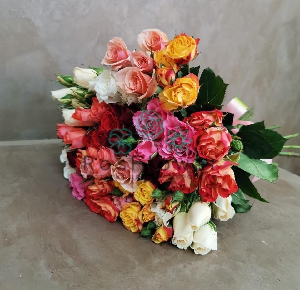 Букет цветов из: Розы в Самусе