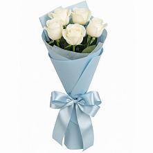 Букет 5 Белых роз Проуд в Самусе