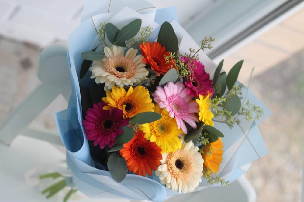 Букет цветов из: Герберы в Самусе