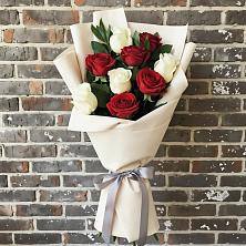Букет цветов из:  Розы в Самусе