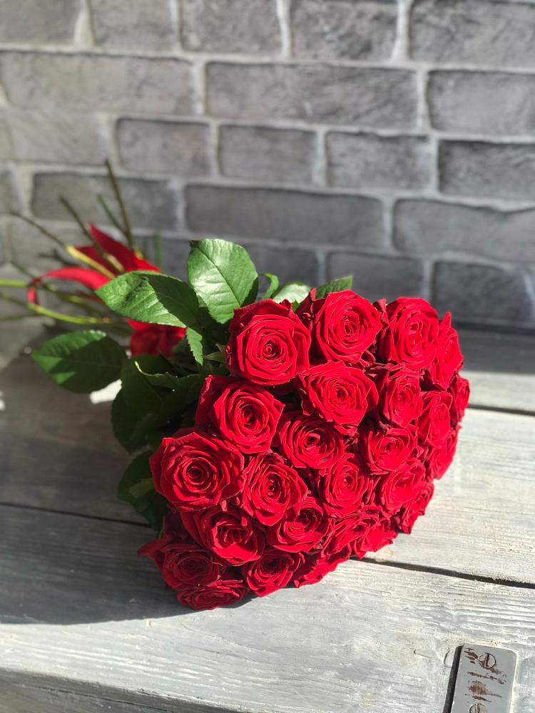 Букет Красные розы Фридом в Самусе