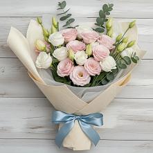 Букет цветов из:  Лизиантусы #REPLACE_PRED# Самусе