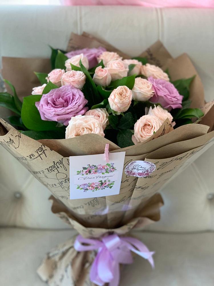 Букет цветов из: Розы в Самусе