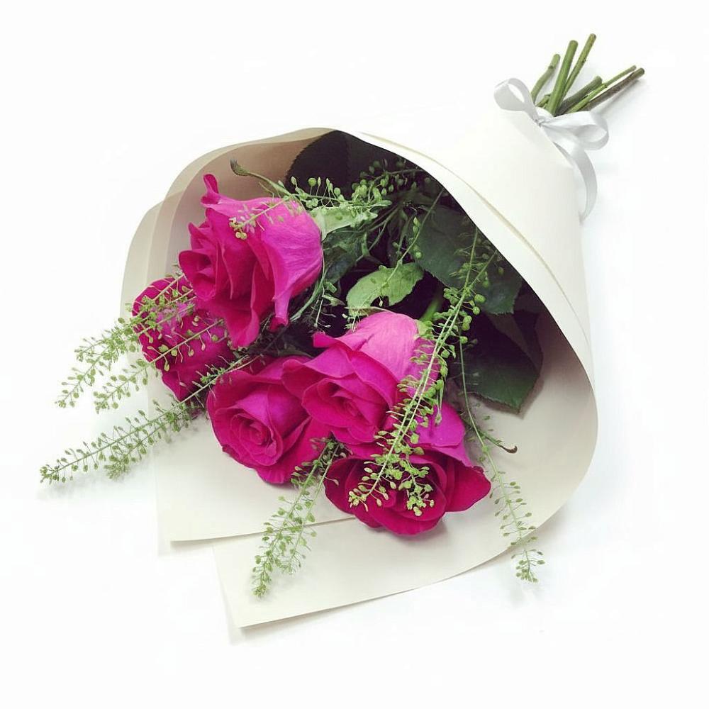 Букет цветов из: Розы в Самусе