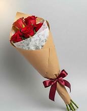 Букет цветов из:  Розы в Самусе