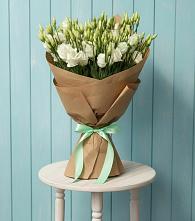 Букет цветов из:  Лизиантусы в Самусе