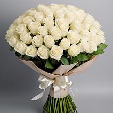 Букет 101 беля роза Белоснежка в Самусе