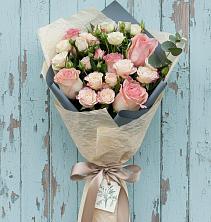 Букет цветов из:  Розы в Самусе