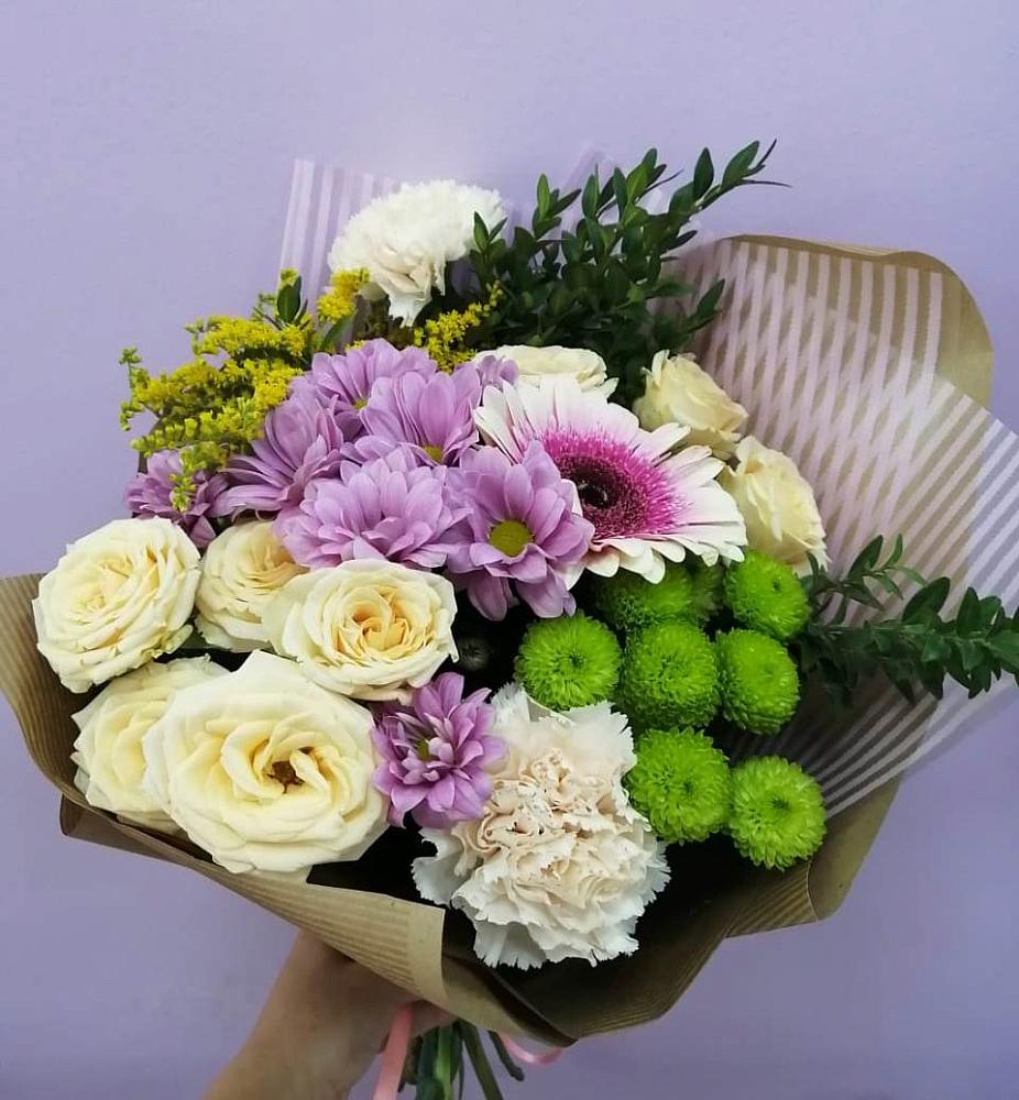 Букет цветов из: Хризантемы, Розы, Гвоздики и Герберы в Самусе