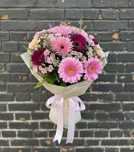 Букет цветов из:  Герберы и Хризантемы в Самусе