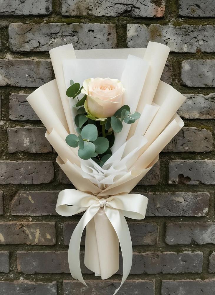 Букет цветов из: Розы в Самусе