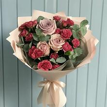 Букет цветов из:  Гвоздики и Розы в Самусе