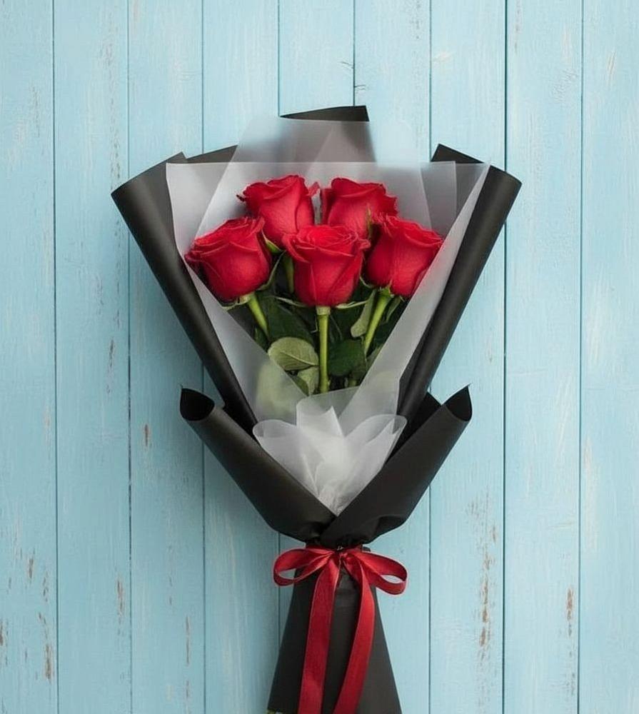 Букет цветов из: Розы в Самусе