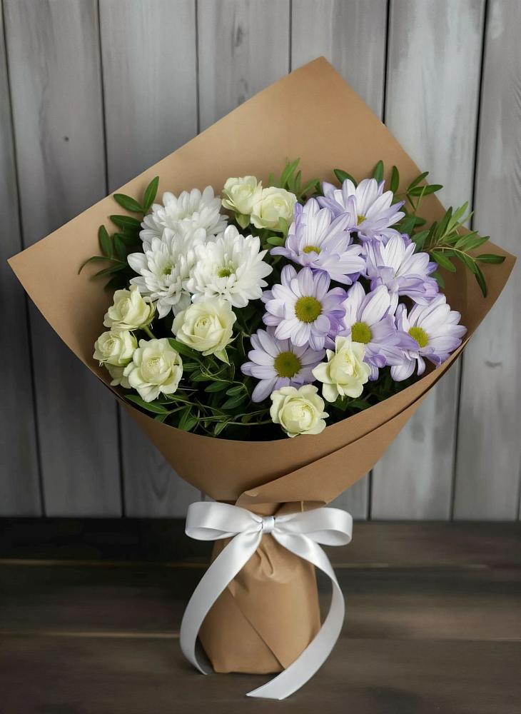 Букет цветов из: Хризантемы и Розы в Самусе